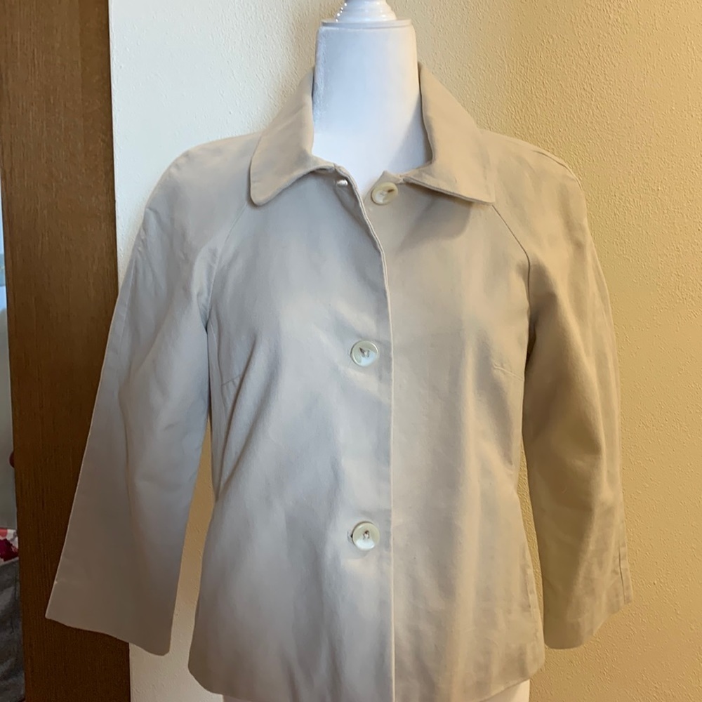 Banana Republic Beige Cotton Jacket with 3/4 Sleeves size M